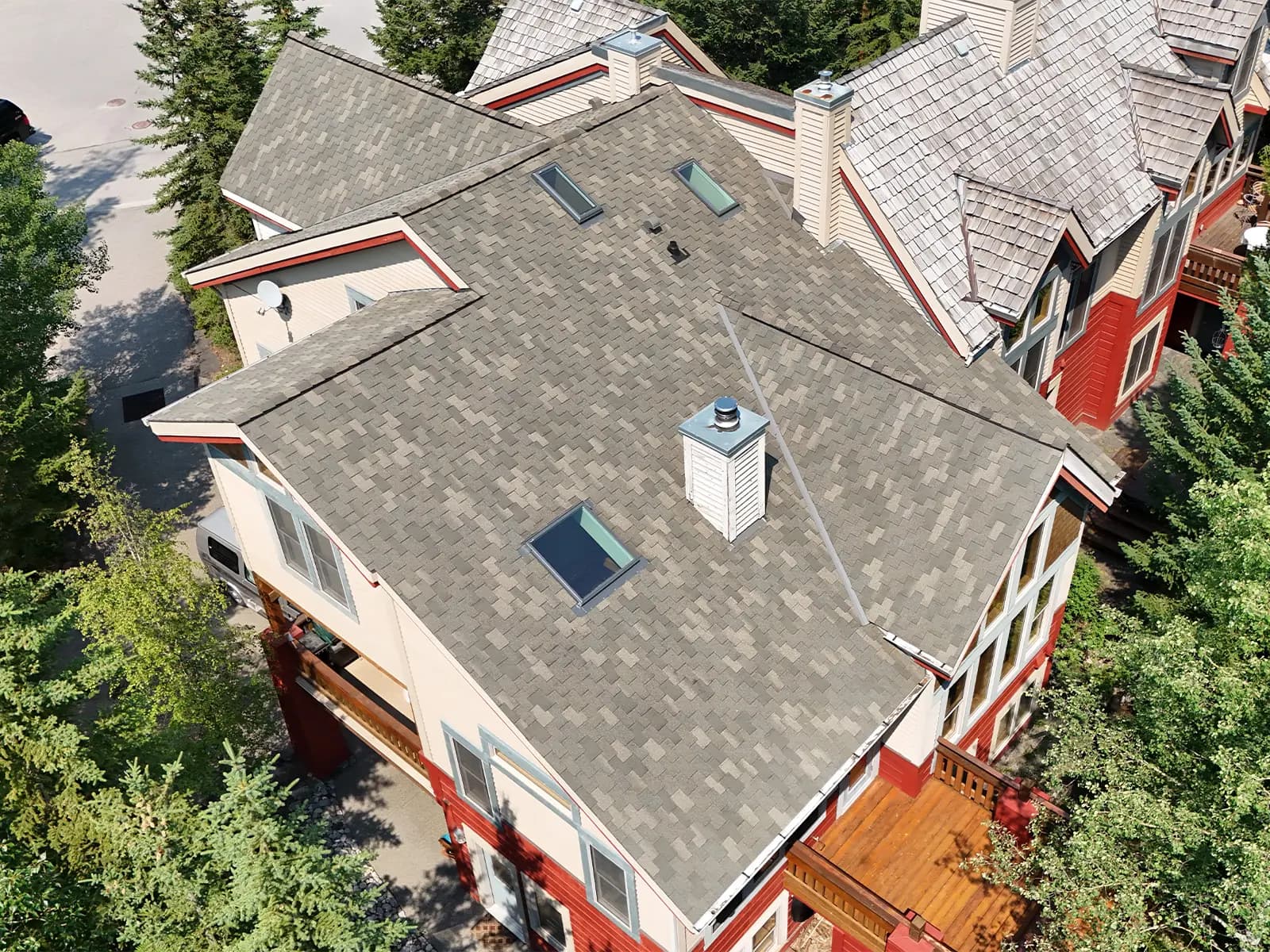 Architectural shingle roof in Canmore Alberta