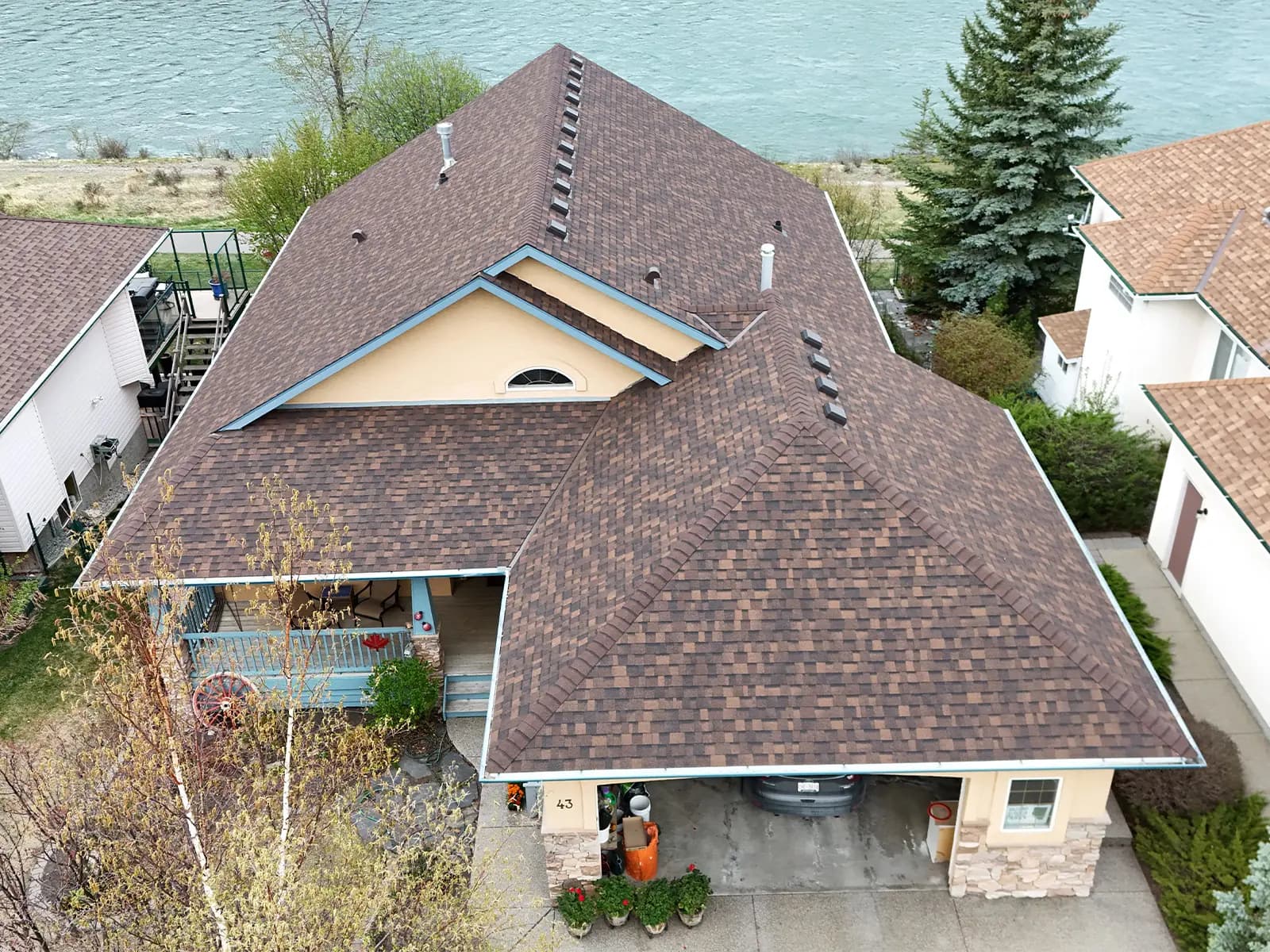 Residential roof project in Cochrane by Sure West